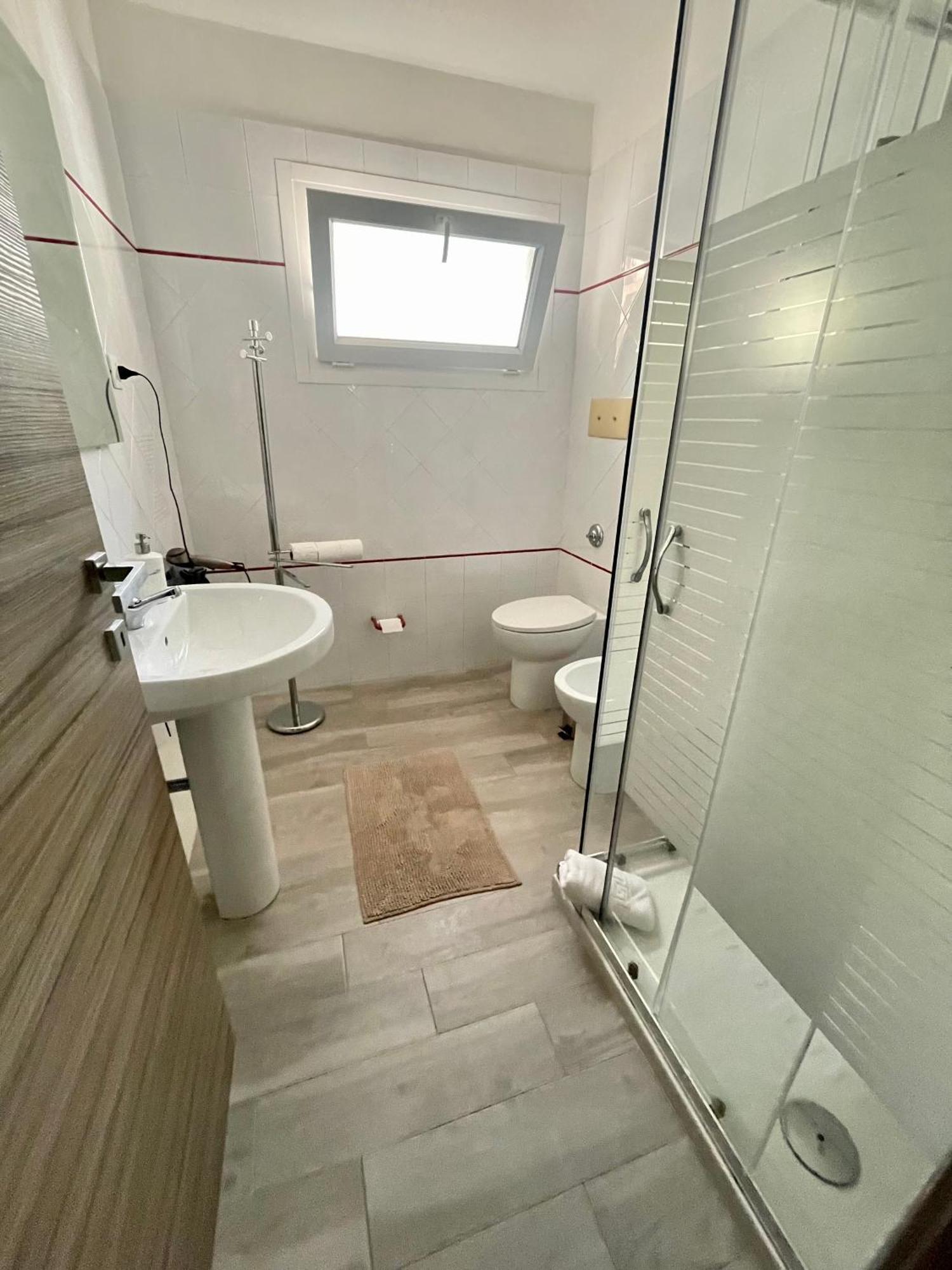 One-Bedroom Standard Apartment